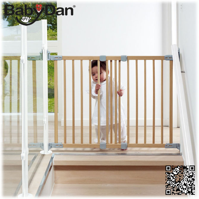 BabyDan Gate Flexi fit - wood