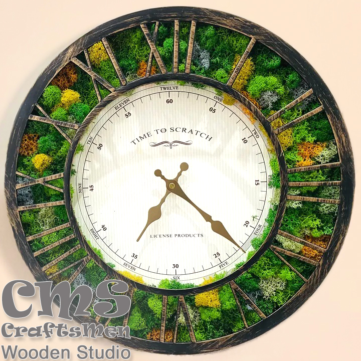 *Crafts Men Studio Стенен часовник със скандинавски мъх "Green"
