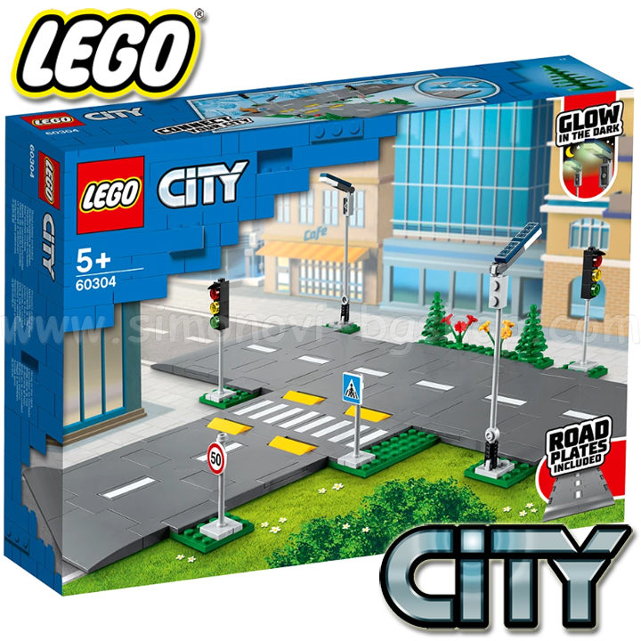 * 2022 LEGO City Town  60304