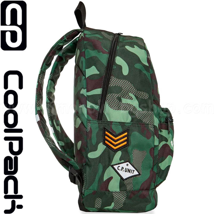 A26110   cool pack cross camo green badges