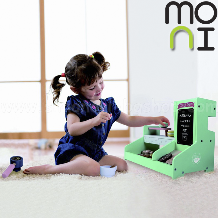* Moni       4442