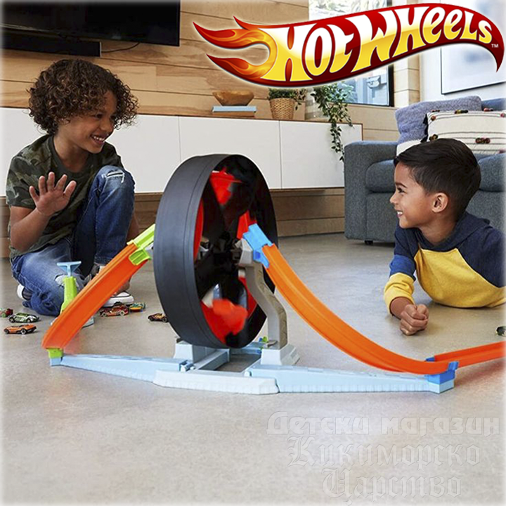 * Hot Wheels Spin Wheel™  CHALLENGE TRACK GJM77