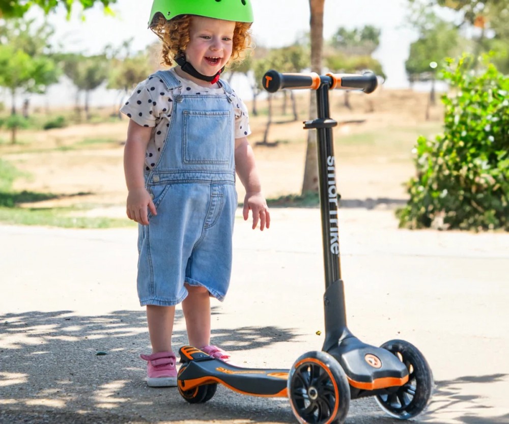 * 2025 Smart Trike Scooter smarTrike Xtend Ride-on Orange 2401303