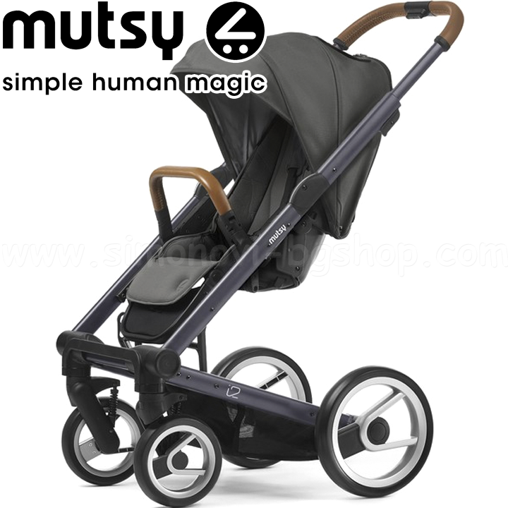 Mutsy   i2 Urban Nomad Dark Grey Dark Grey