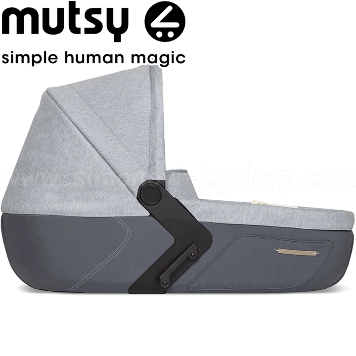 Mutsy Newborn Baby i2 Pure Cloud
