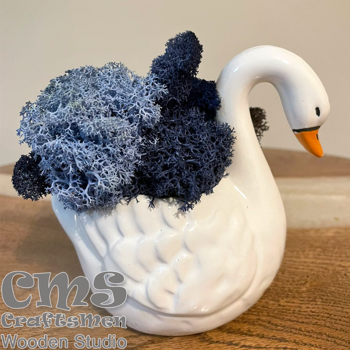 Crafts Men Studio Ceramic swan with Scandinavian moss "Blue Ocean"