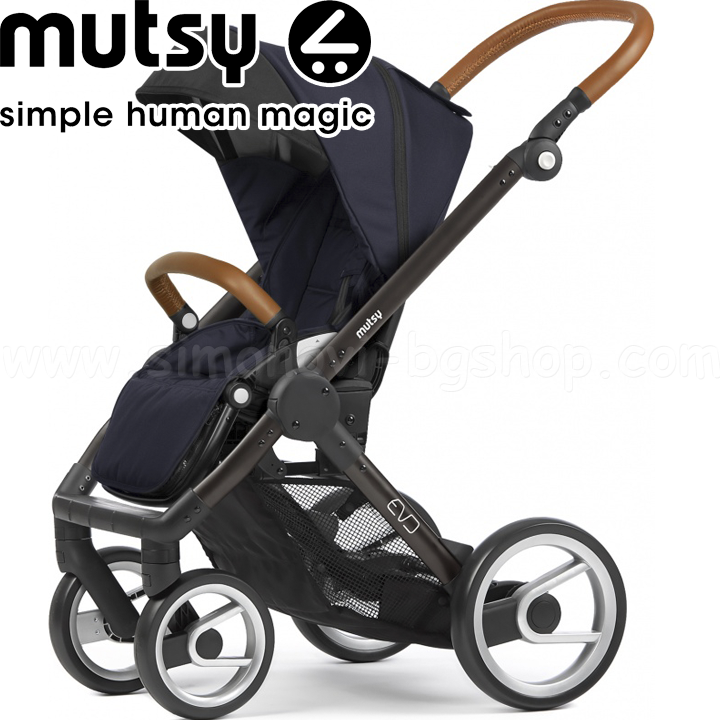 Mutsy   Evo Urban Nomad Deep Navy Black Brown