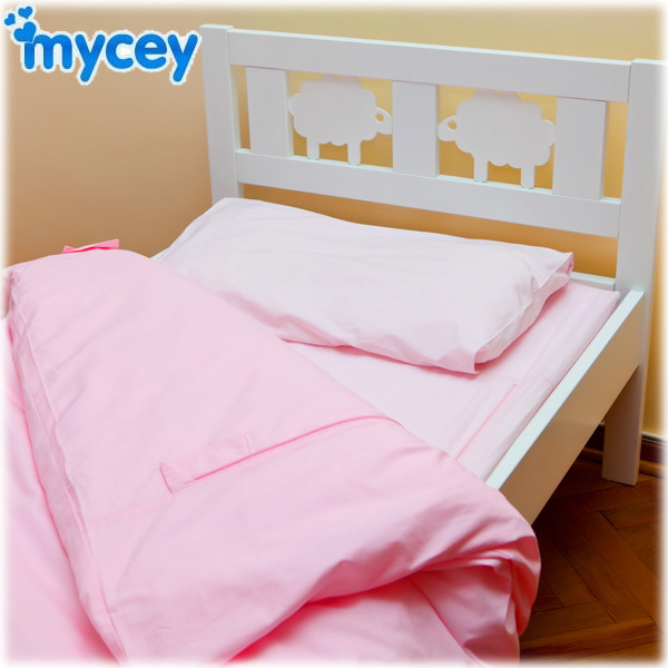 *Mycey -      3 .  